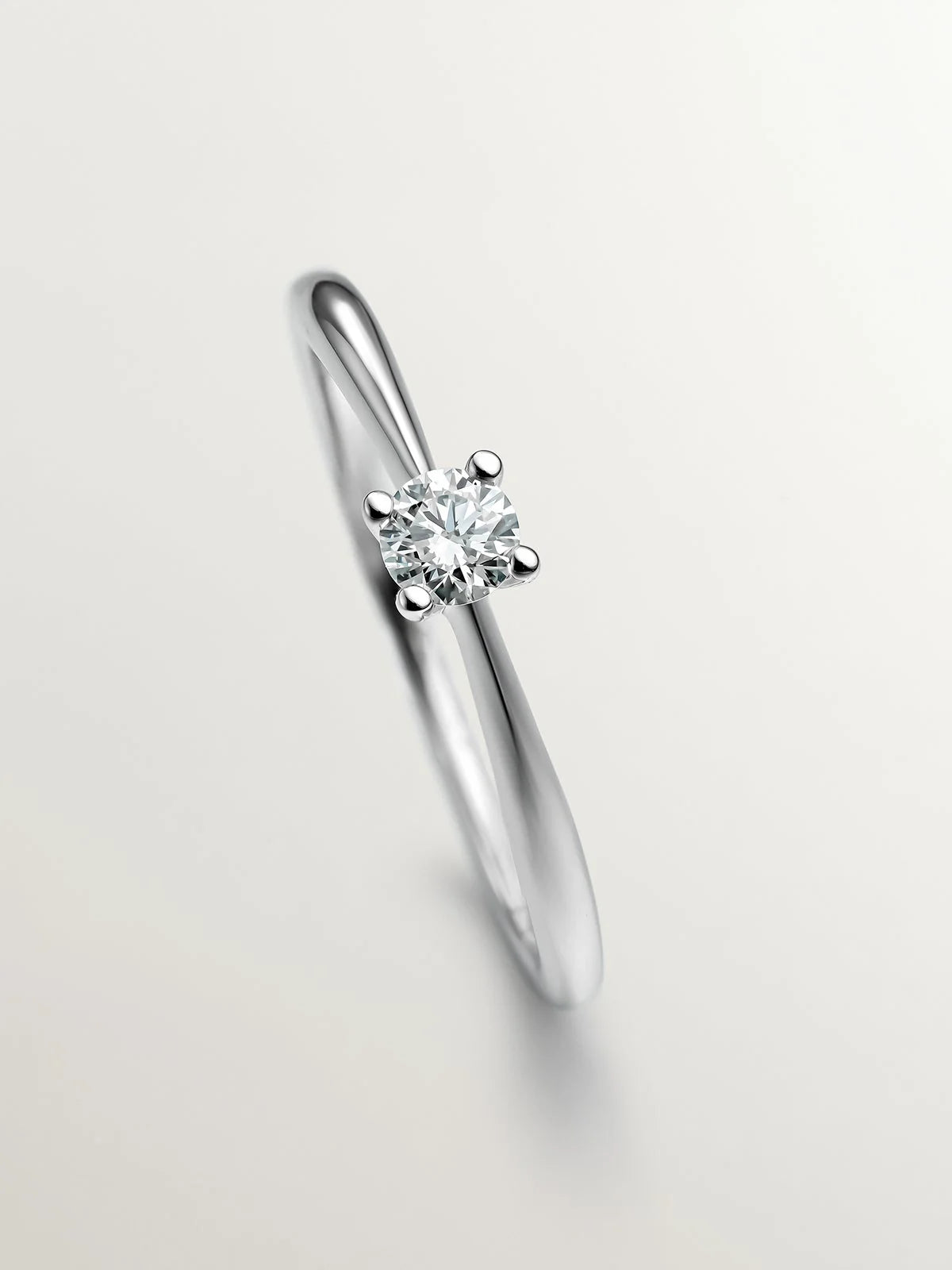 SL-0,08CTS 4 PRONGS ISI2 خاتم من الذهب الابيض عيار 18 مع الالماس 0.08 قيراط