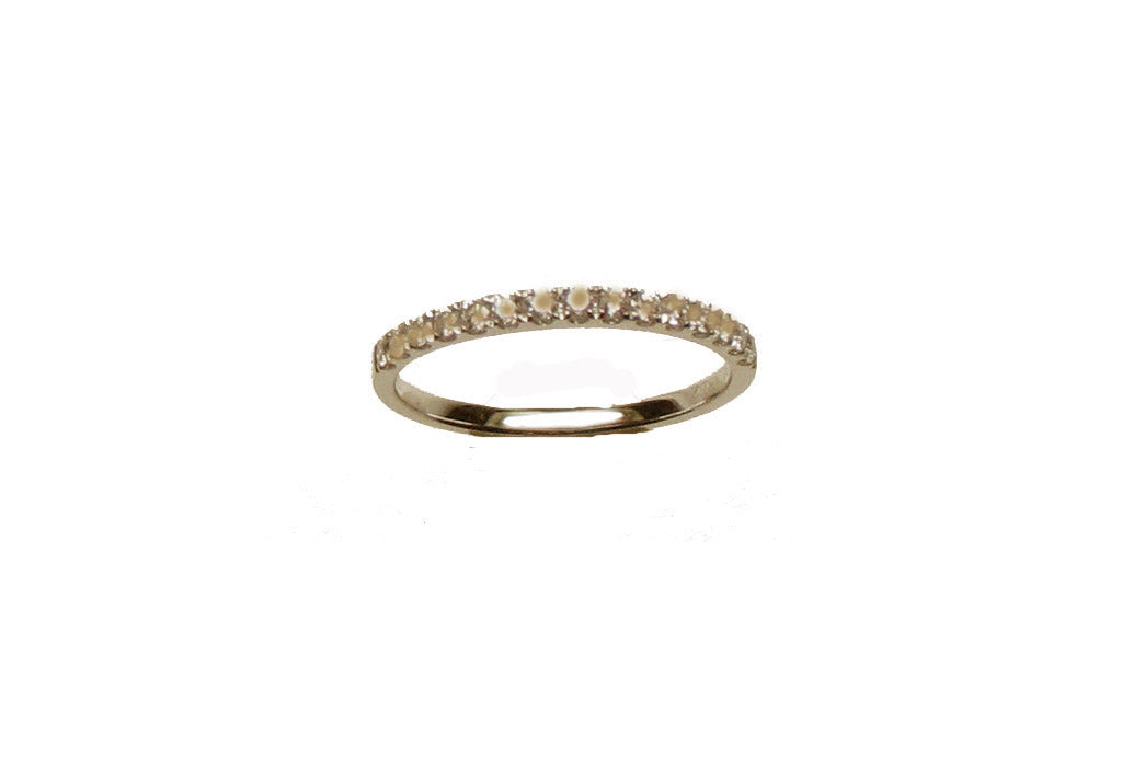 WHITE GOLD DIAMOND RING خاتم ذهب ابيض مرصع بالألماس 13 / AL MEDIA / DIAMANTE
