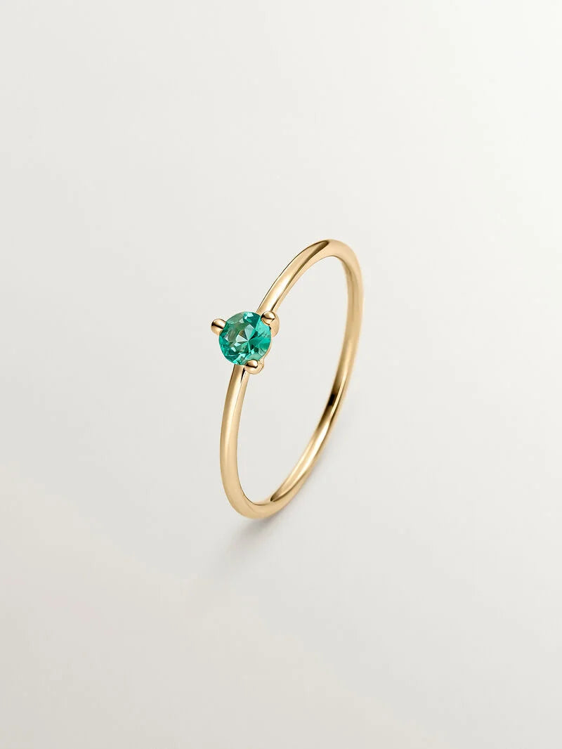 RI-GREAT THREE EMERALD RINGخاتم من الذهب عيار 18 مع حجر الزمرد