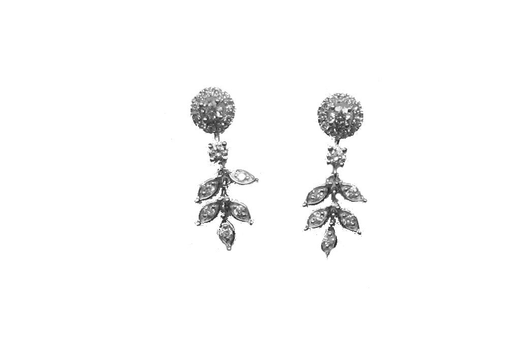 WHITE GOLD DIAMOND EARRING حلق ذهب 18مرصع بالألماس ST / COLGANTE / 2824