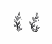 WHITE GOLD DIAMOND EARRING حلق ذهب ابيض عيار ١٨مرصع بالألماس 0.16 قيراط