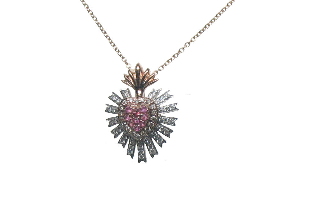 WHITE&ROSE GOLD SAPPHIRE DIAMOND PENDANT قلادة من الذهب عيار ١٨ مرصعة بالألماس ( ٠.١٨ قيراط ) وأحجار الزفير الوردي (٠.١ قيراط )