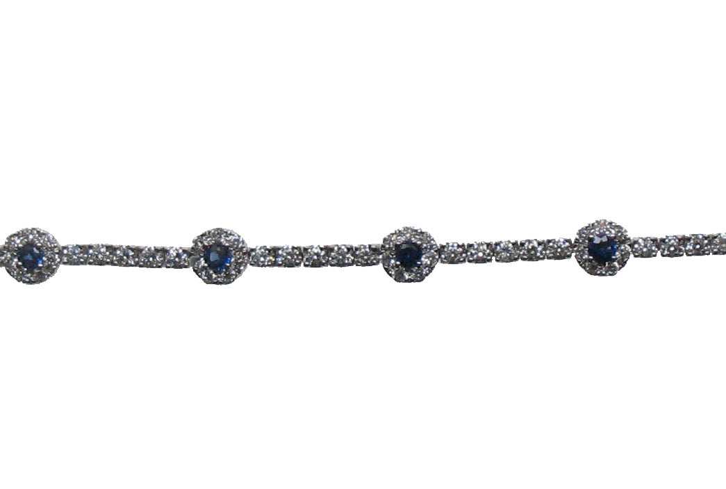 WHITE GOLD DIAMOND BRACELET اسوارة ذهب 18 مرصعة بالألماس ST / ORLA / 5348