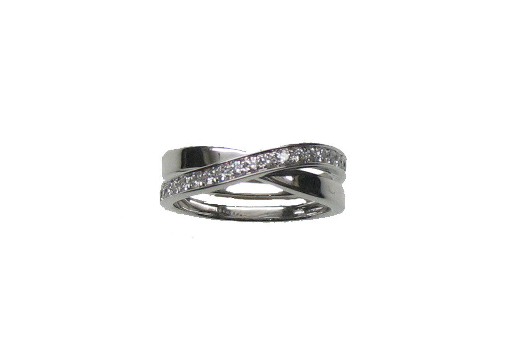 WHITE GOLD DIAMOND RING خاتم ذهب ابيض 18مرصع بالألماس 0.29 قيراط