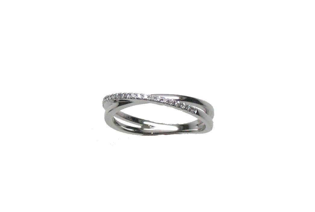 WHITE GOLD DIAMOND RING خاتم ذهب 18مرصع بالألماس 13 / CRUZADO / 7801