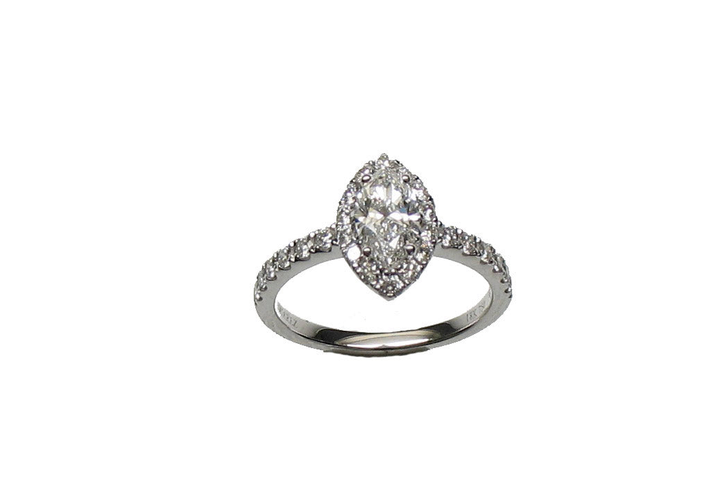 WHITE GOLD DIAMOND RING خاتم ذهب ابيض 18مرصع بالألماس 0.70 قيراط